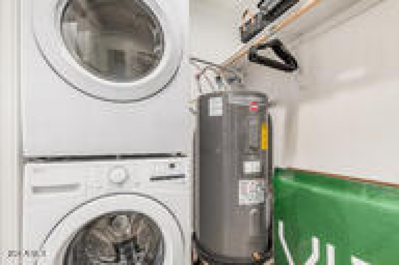 f94e9d9cef2833d03276cbf98f293866