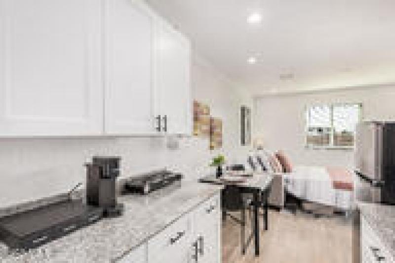 8b95c3a068871c9a5e47a2d19aa5d078