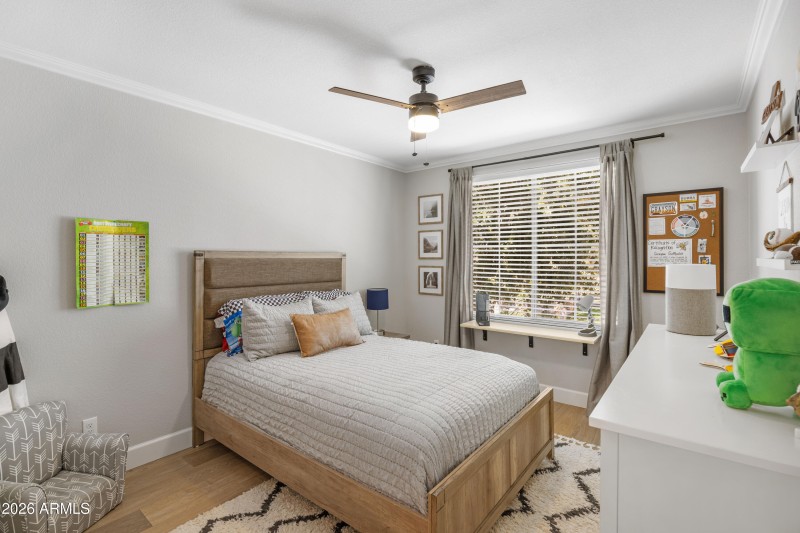 19-print-3423-e-linda-ln