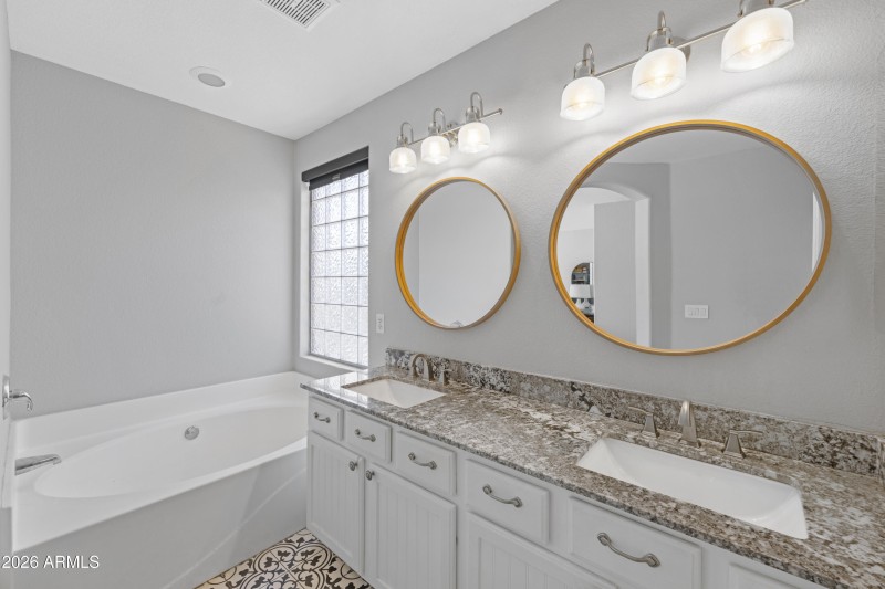 30-print-3423-e-linda-ln