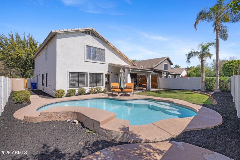 38-print-3423-e-linda-ln