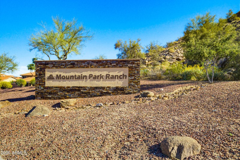 Mountain Park Ranch Sign