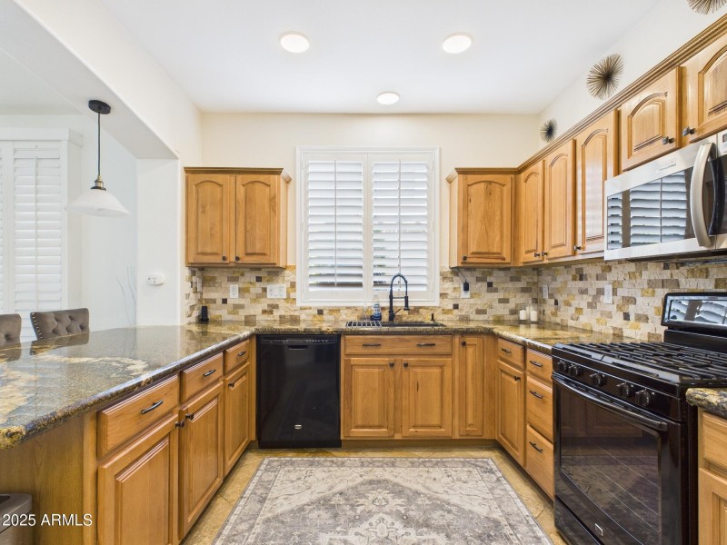 Kitchen granite counters