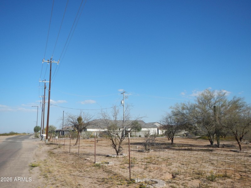 18525 W Pinnacle Peak RD