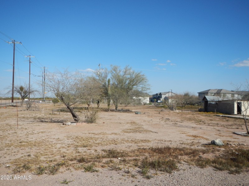 18525 W Pinnacle Peak RD