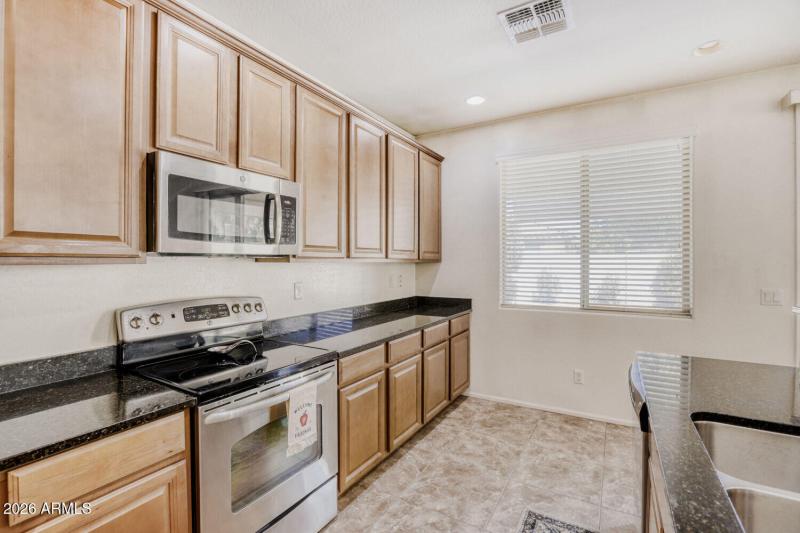 874 E Furness Dr - Web Quality - 013 - 1