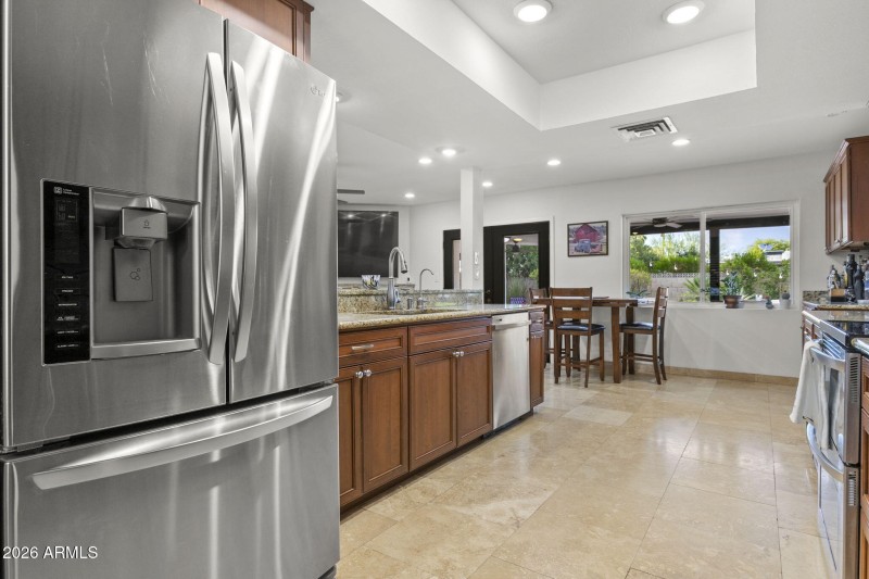 16-web-or-mls-5734-e-betty-elyse-ln