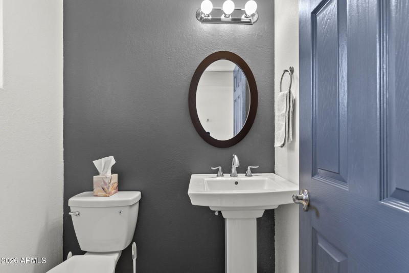 17-web-or-mls-5734-e-betty-elyse-ln