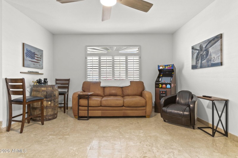 24-web-or-mls-5734-e-betty-elyse-ln