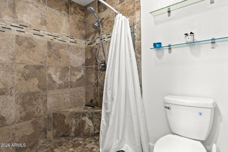 33-web-or-mls-5734-e-betty-elyse-ln