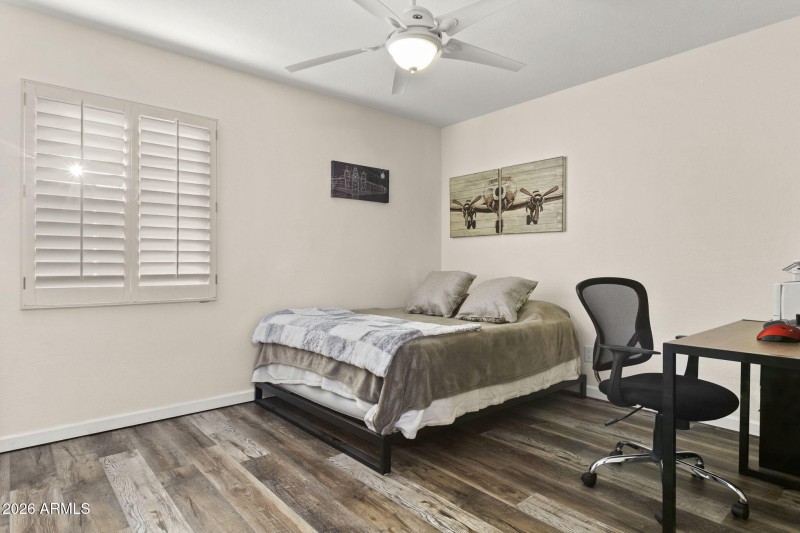 44-web-or-mls-5734-e-betty-elyse-ln