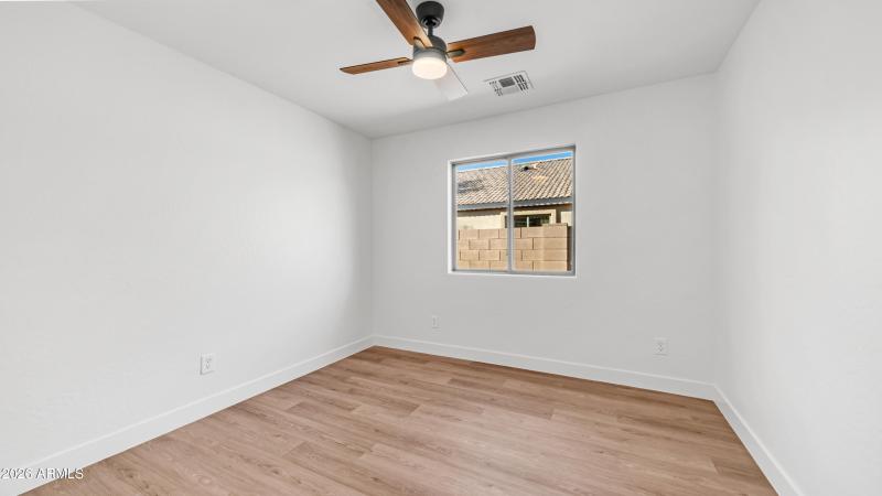 3892 S Tower Ave (13)