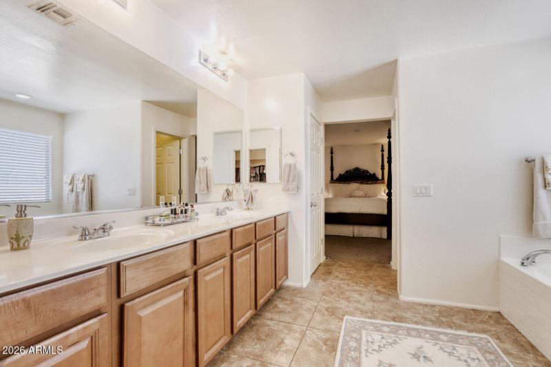 874 E Furness Dr - Web Quality - 022 - 2