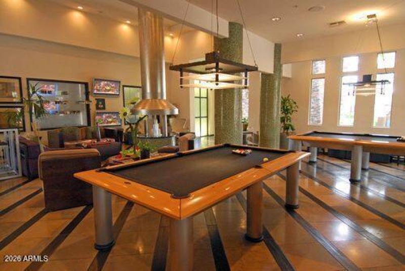 Venu pic 6-game room