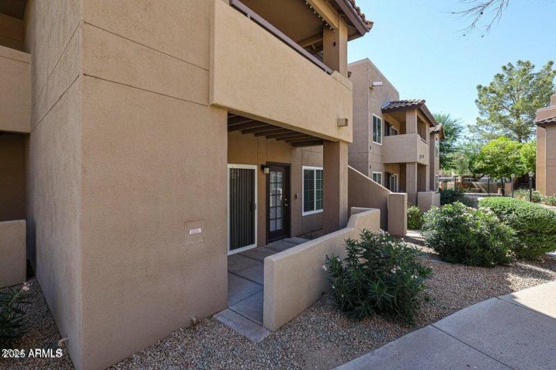 9451 E Becker Ln, 3 1031