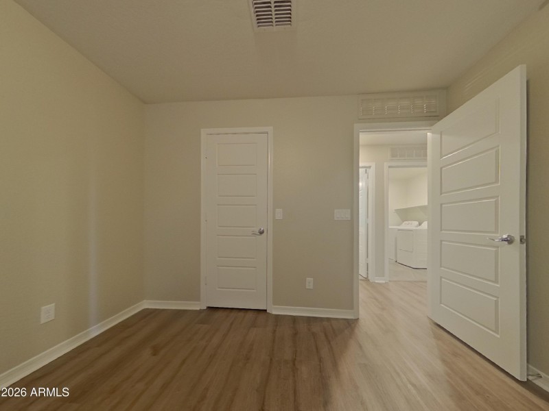 10_pc_9JLZhCBtR4_4wvEzIVLQF_layout_0