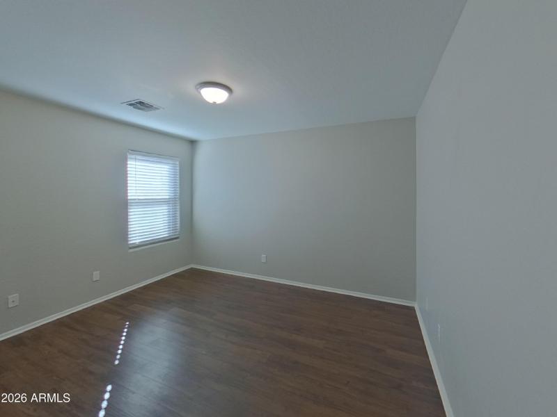 16_pc_OOPrug5VAg_NEgU2UfjbL_layout_0