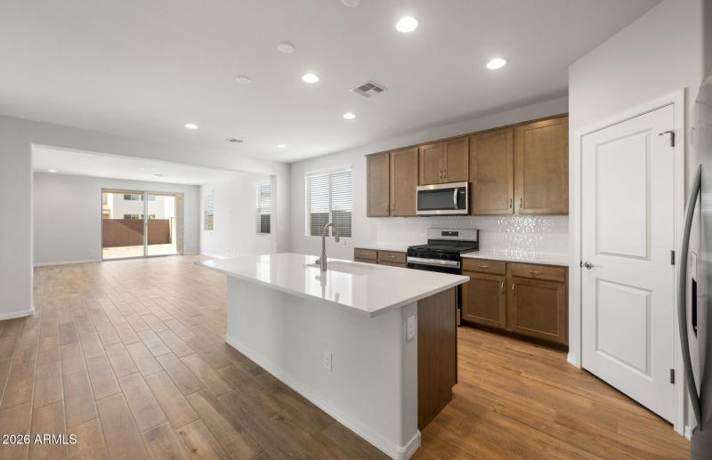 Kitchen/Cafe/Gathering Room