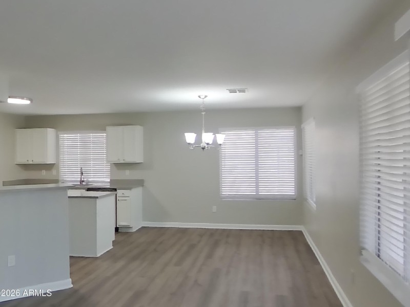 3_pc_0vAHkih5nz_C8FBfHAJu2_other_room_3V