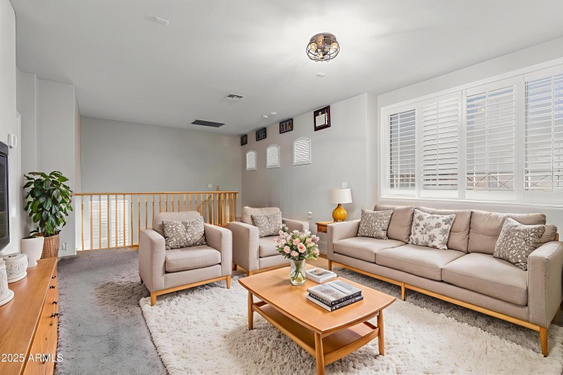 37-78th - Living Room - Scandinavian - 5