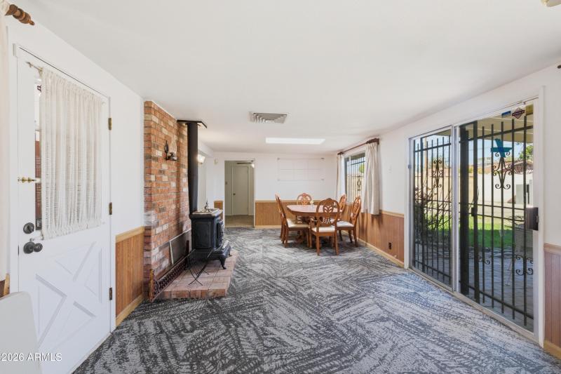 3322_W_Pierson_St_23