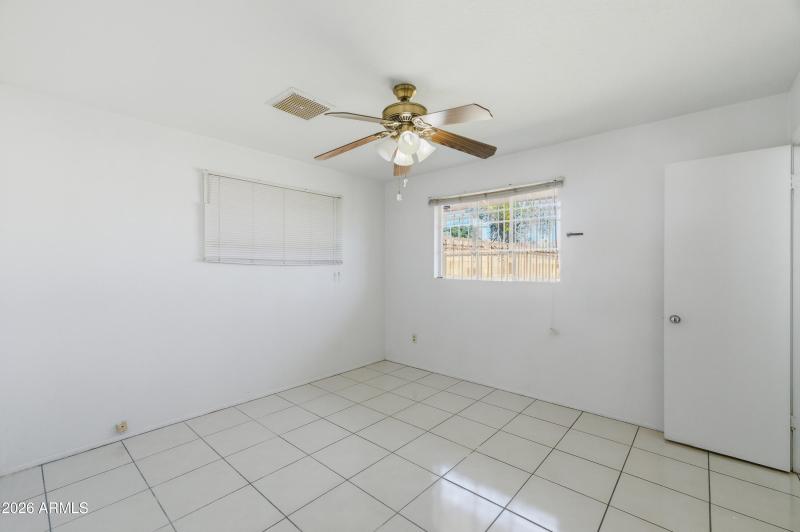 3322_W_Pierson_St_27