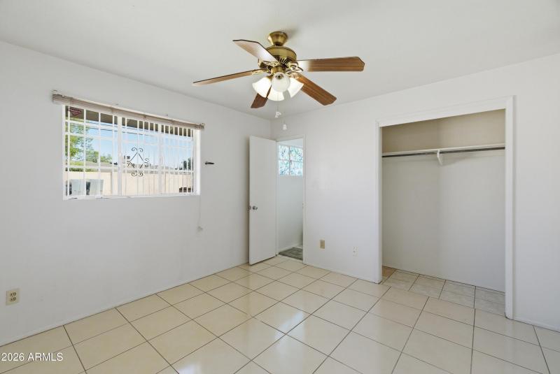 3322_W_Pierson_St_28