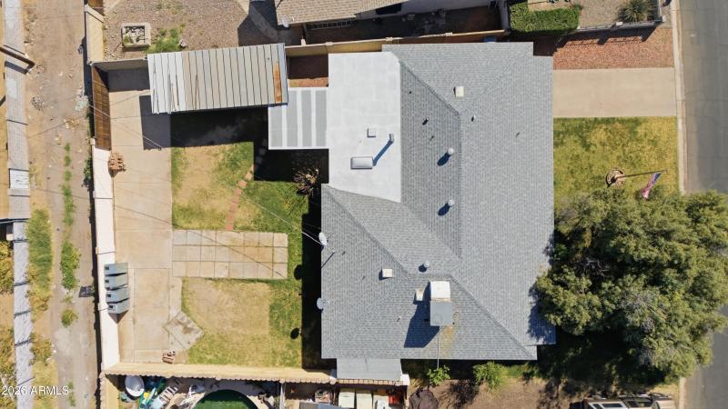 Drone_3322_W_Pierson_St_11