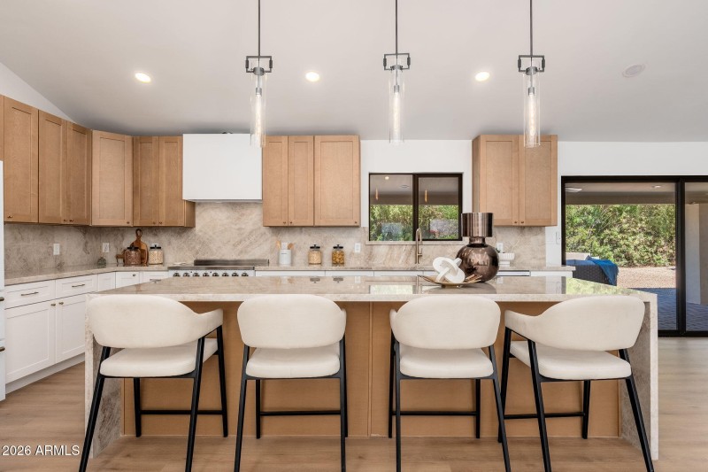 9025 N 83rd Pl, 03-06 - 03