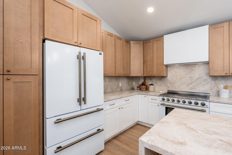 9025 N 83rd Pl, 03-06 - 05