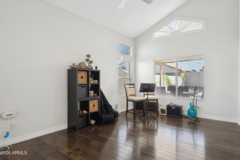 7-web-or-mls-4041-w-quail-ave