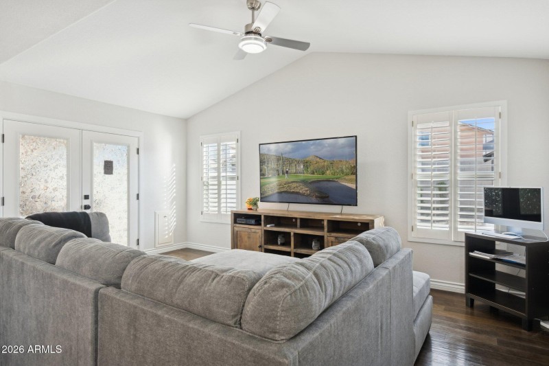 10-web-or-mls-4041-w-quail-ave