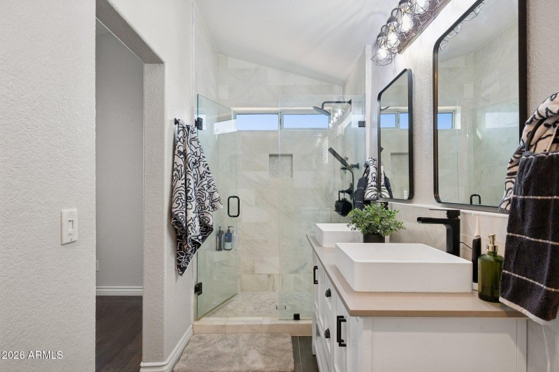 22-web-or-mls-4041-w-quail-ave