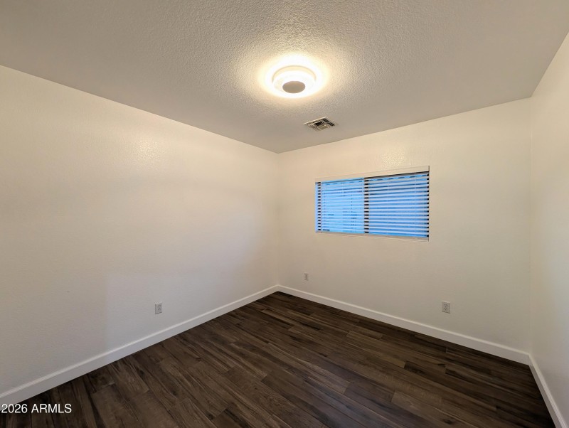 PXL_20260304_012615343