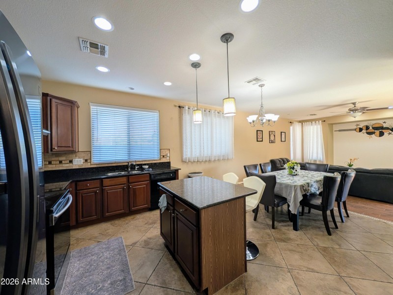 PXL_20260303_231824528