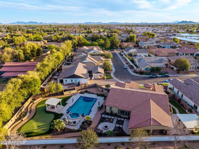 105 - Aquarius Drone