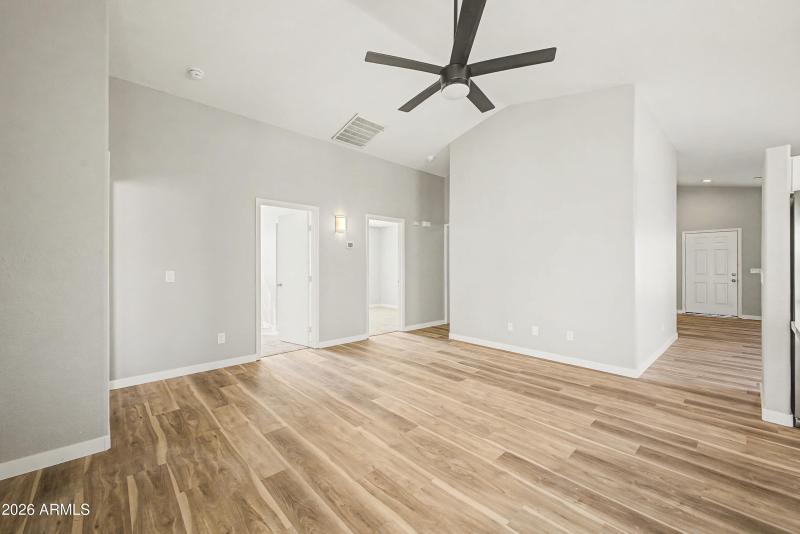 70dc8435f8e17c7bc147f9e1e85db351