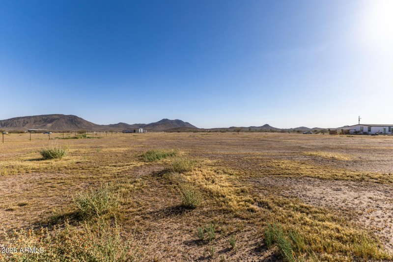 06 - Saddle Vista Ranch