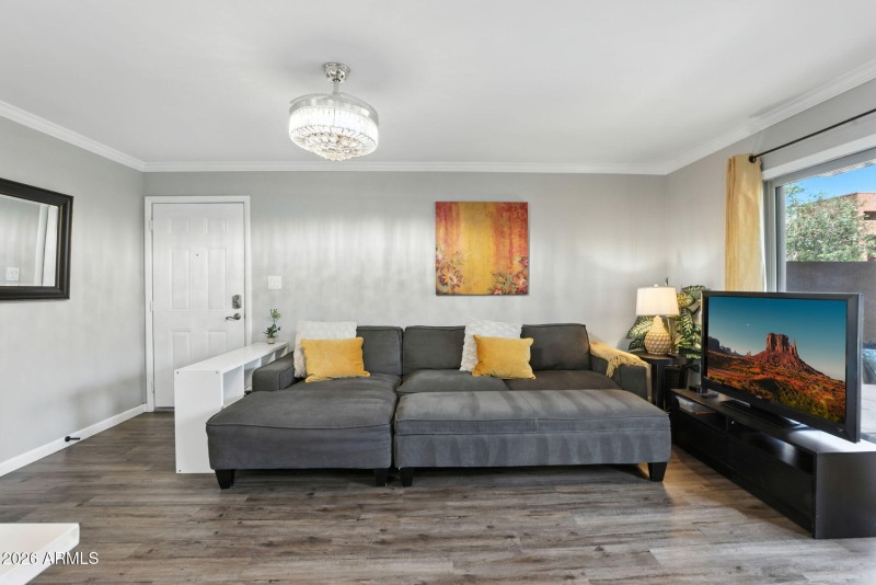 6-web-or-mls-3500 Hayden Rd unit 707 Sco