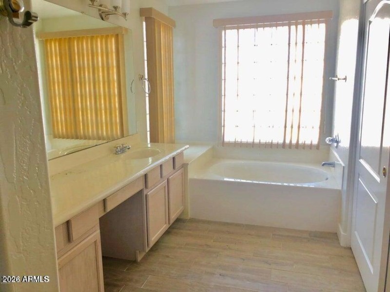 20241004064053628256000000-o