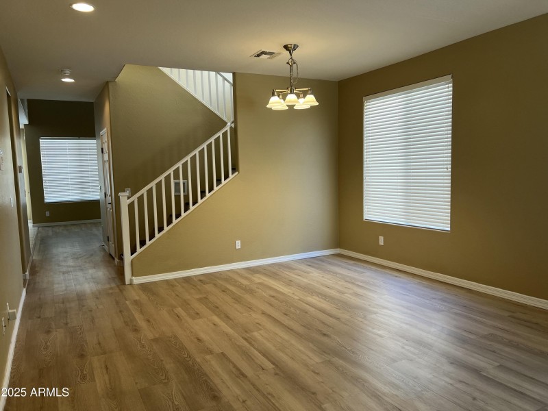 Formal living & dining