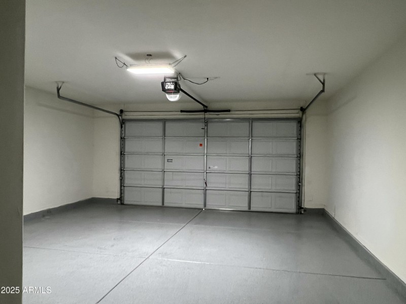 Tandem Garage