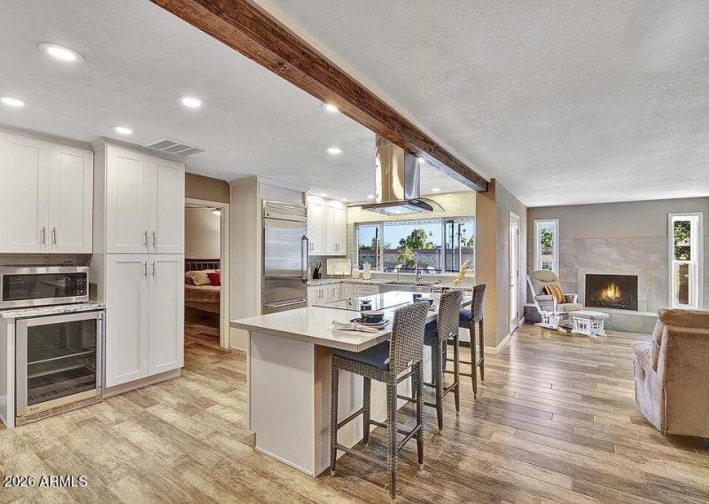 Alder Kitchen Family Room