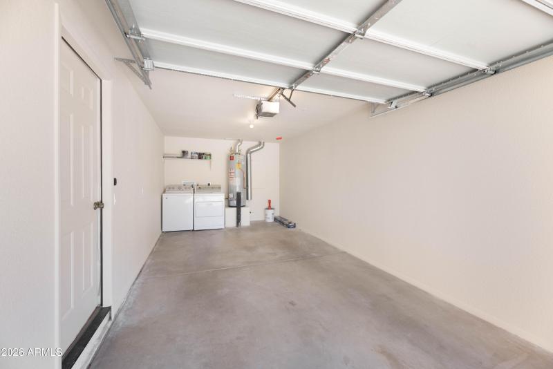 77_Morning_Sun_Dr-28