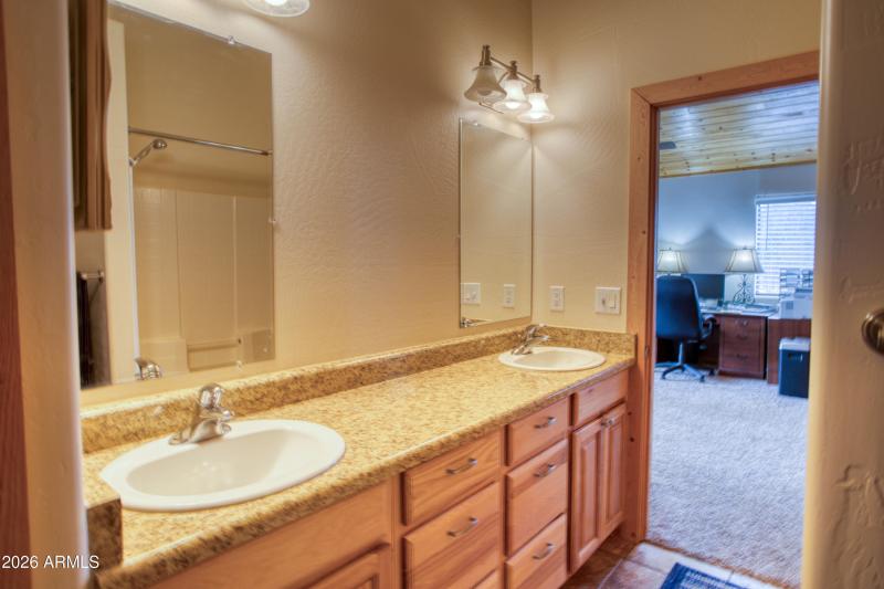 Paxmanphoto_PAX_2649