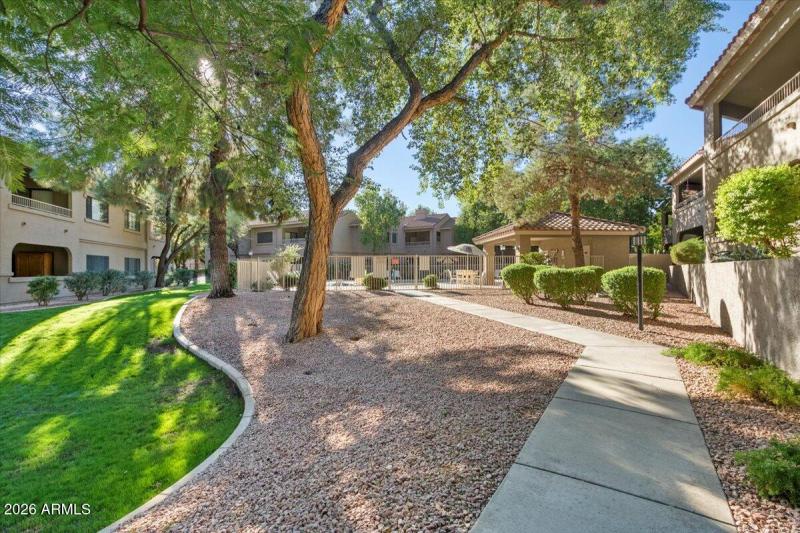 Community walking path