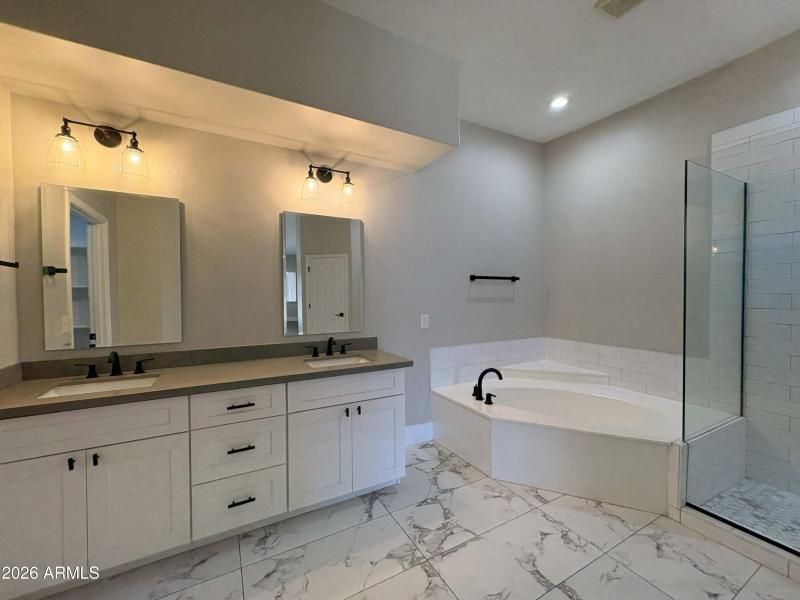 Stella Ct Property_Page_22