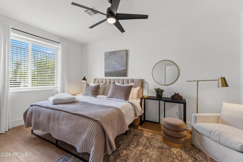 1455 E Victor Hugo Ave------49