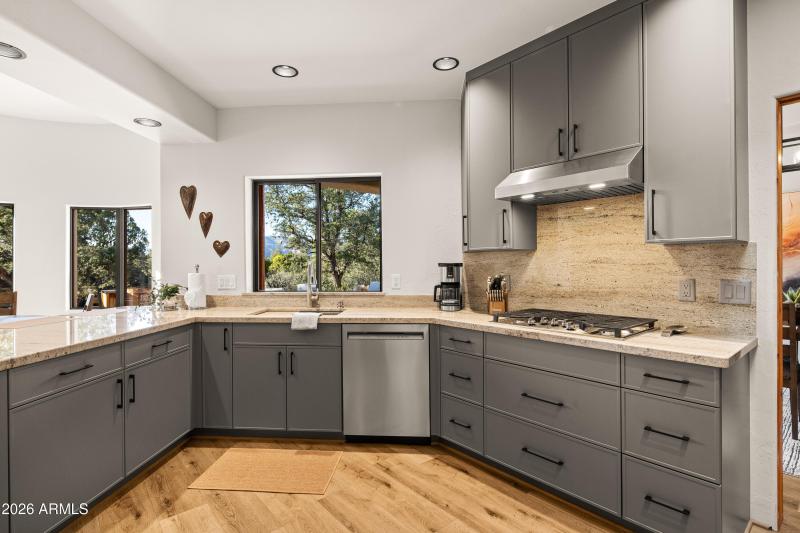 Expansive Kitchen Prep