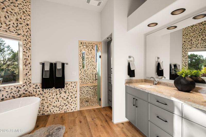 Spa-Inspired Primary Bath